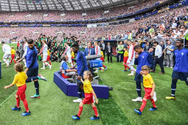 旗镇守住了 旗镇守住了